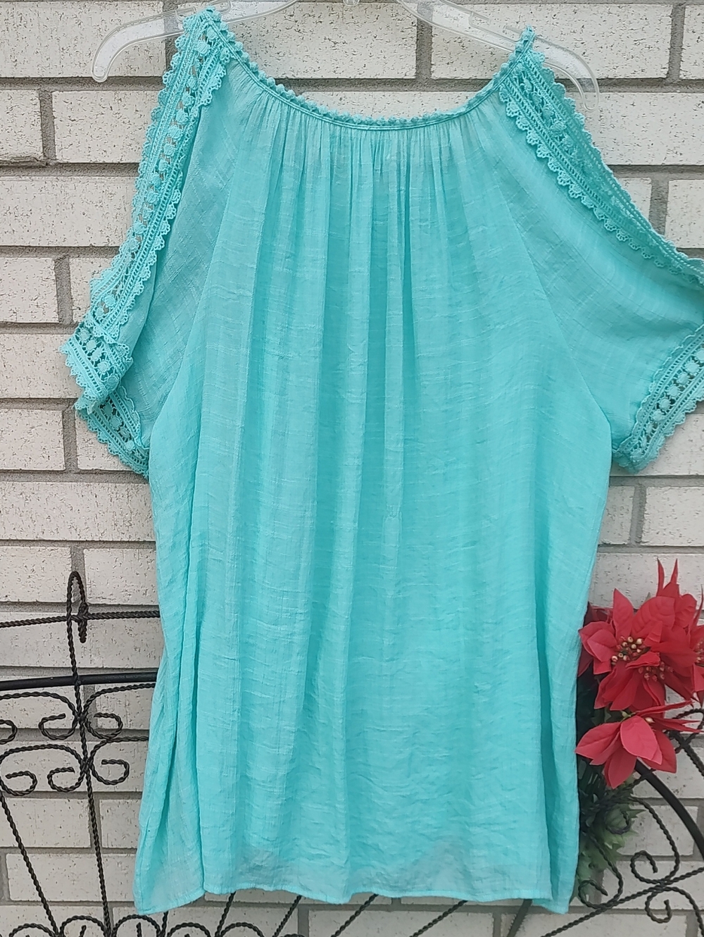 Lightweight Aqua Cold-Shoulder Crochet Trim Tunic - Picture 9 of 10